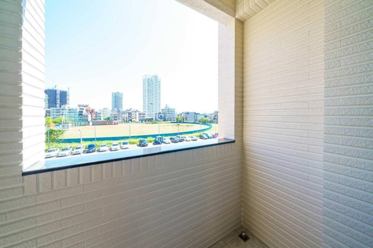 台南迎家樂 Apartman Anping Kültér fotó